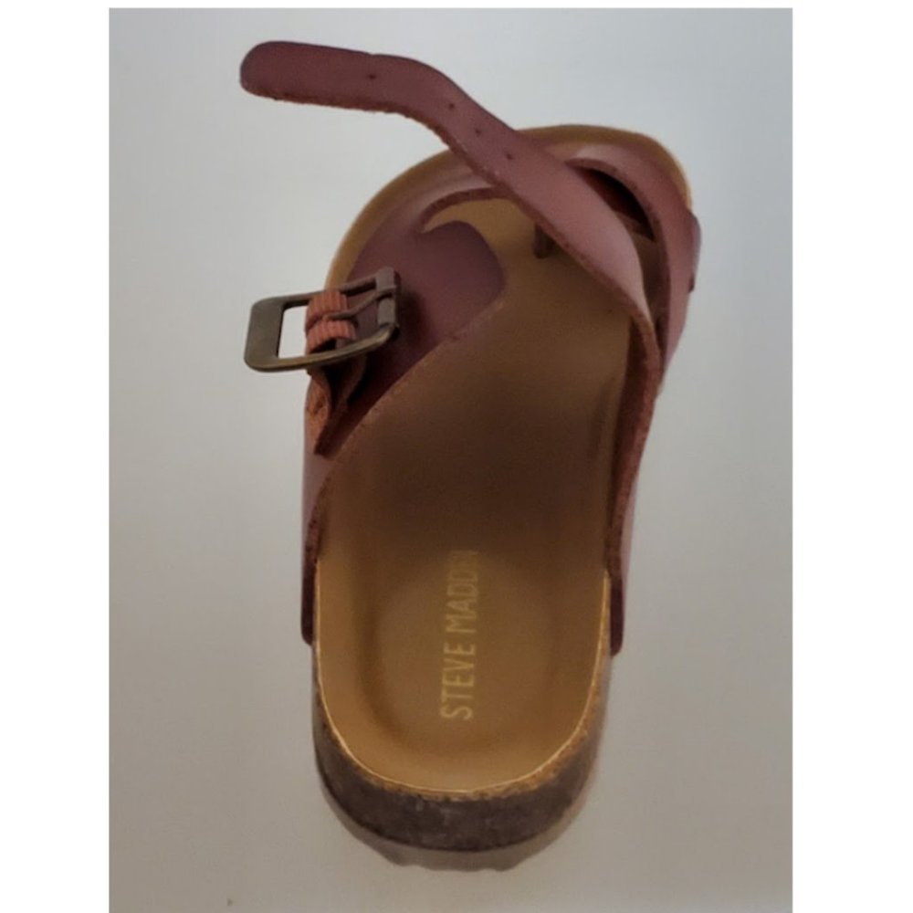 Steve Madden Kids Girls Jwaive Flat Sandal Adjustable Strap Cognac - Picture 3 of 13